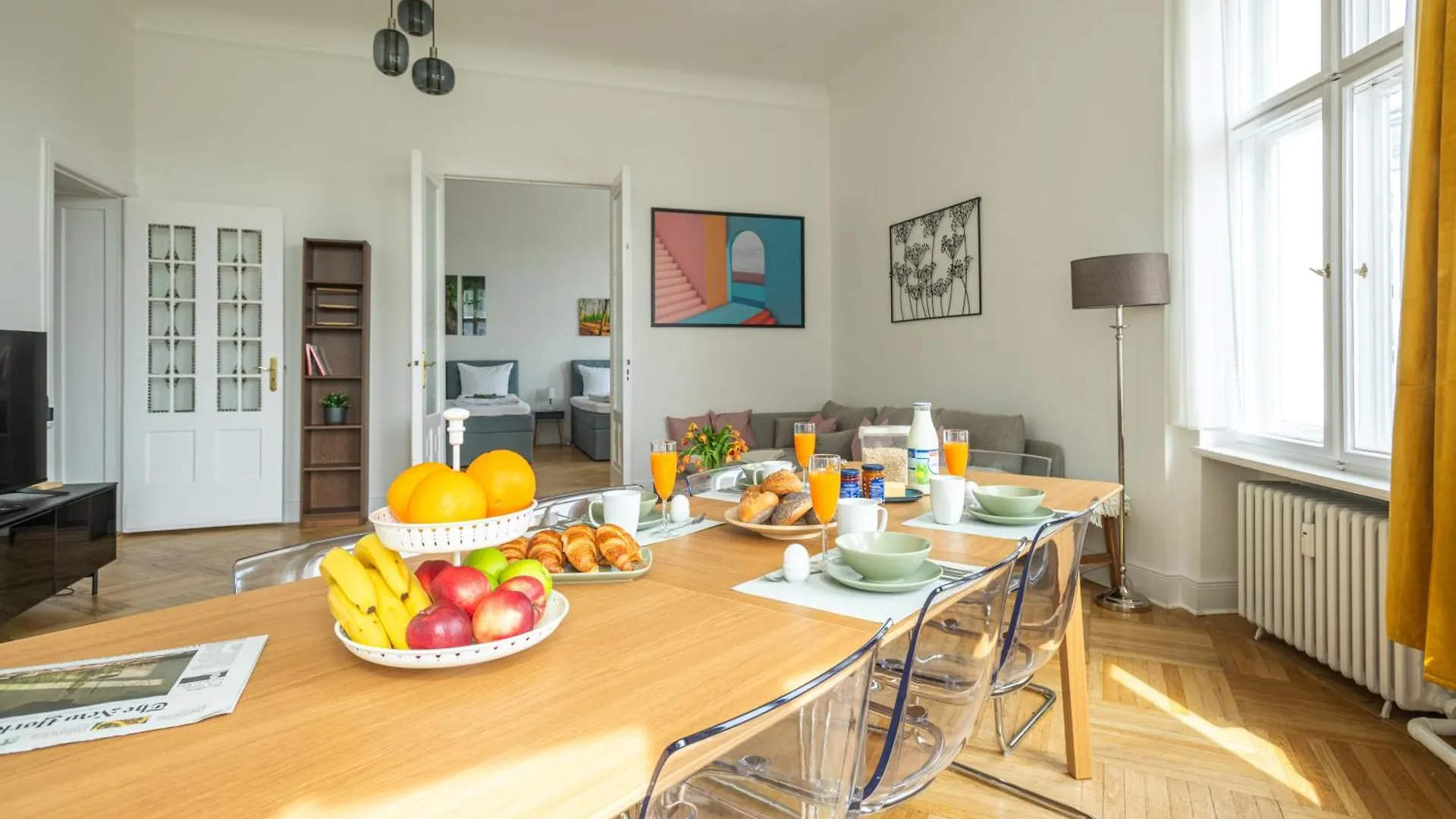 Kaiser 02 By Rockchair Apartments L Superhost Status L 3 Bedrooms Boxspringbeds 2 Bathrooms L Cozy Family & Business Flair 155 Sqm 3 Balcony 2Nd Floor Elevator Up To 10 Guests Welcomes You! Berlin
